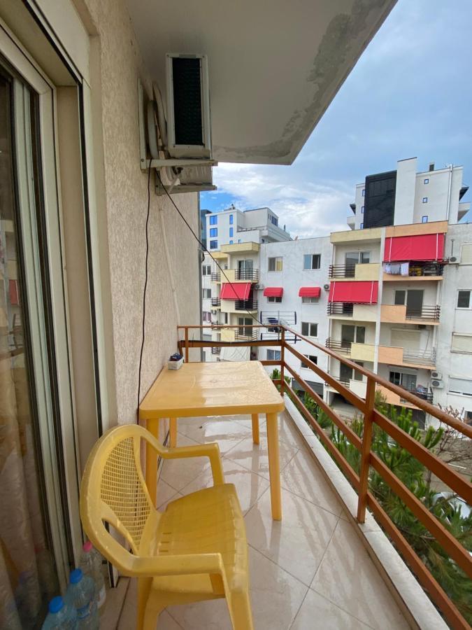 Rori'S Apartment Qerret Golem  Esterno foto